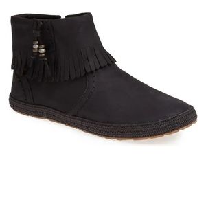 Ugg Fringe Booties